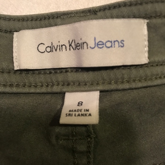 Calvin Klein Army Green Shorts - Picture 3 of 3
